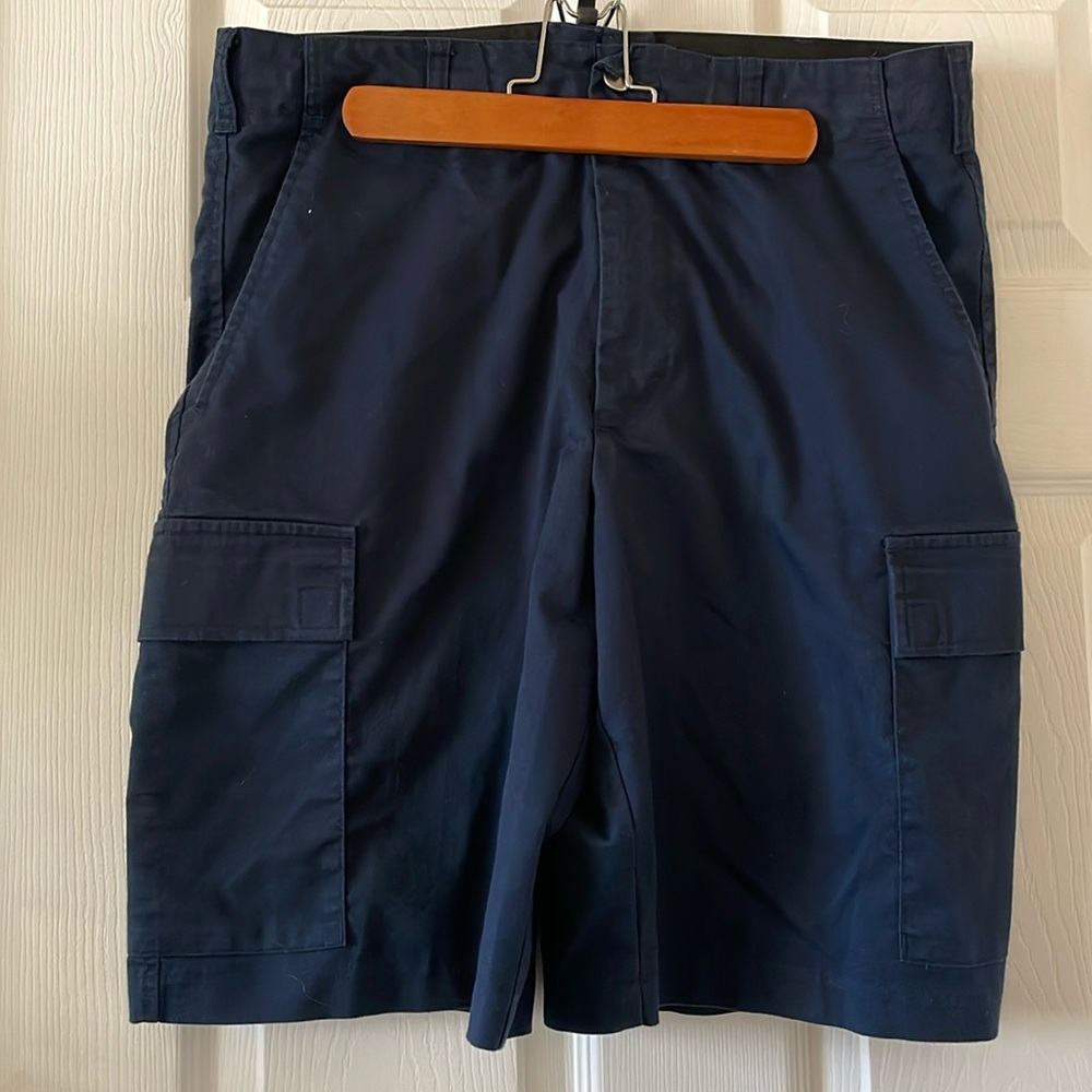Navy blue cargo shorts men